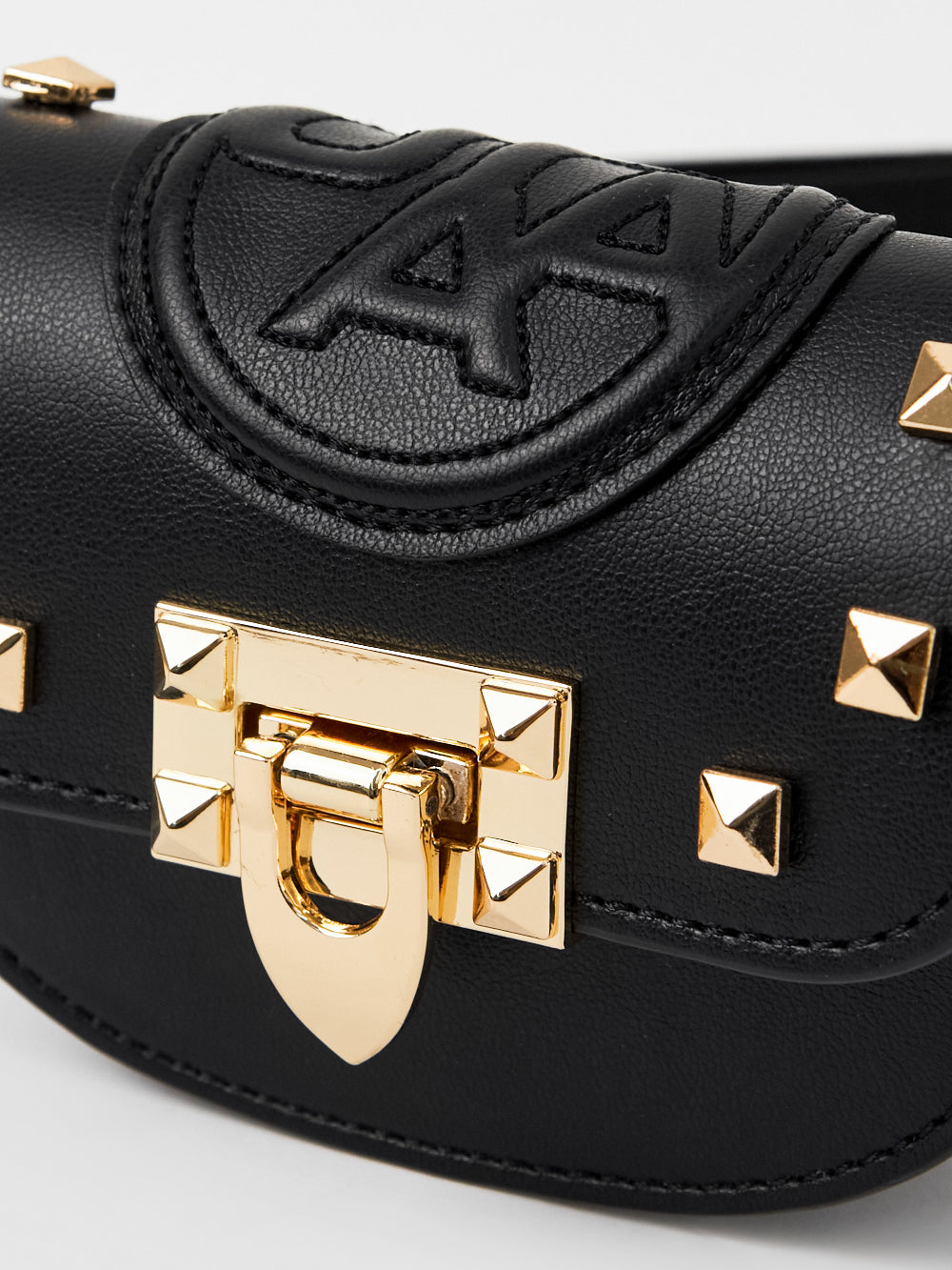 UTAA ゴールデンスタッドフラッシュベルトバッグ ブラック : Women's