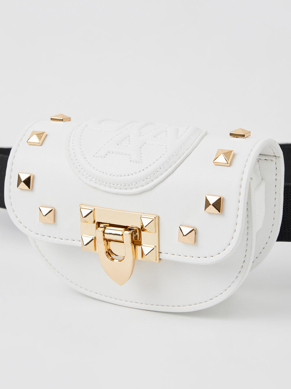 UTAA ゴールデンスタッドフラッシュベルトバッグ ホワイト : Women's