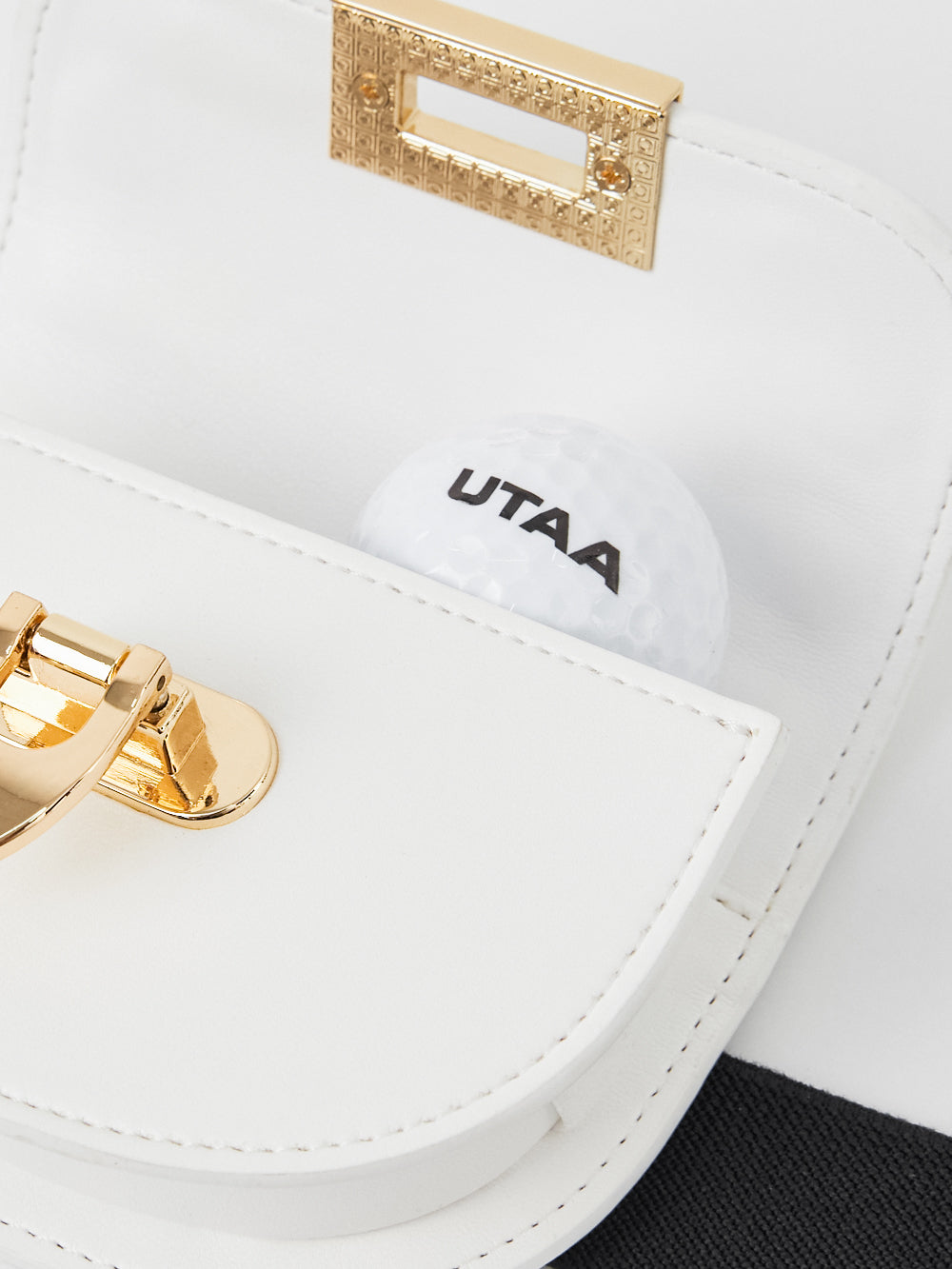 UTAA ゴールデンスタッドフラッシュベルトバッグ ホワイト : Women's