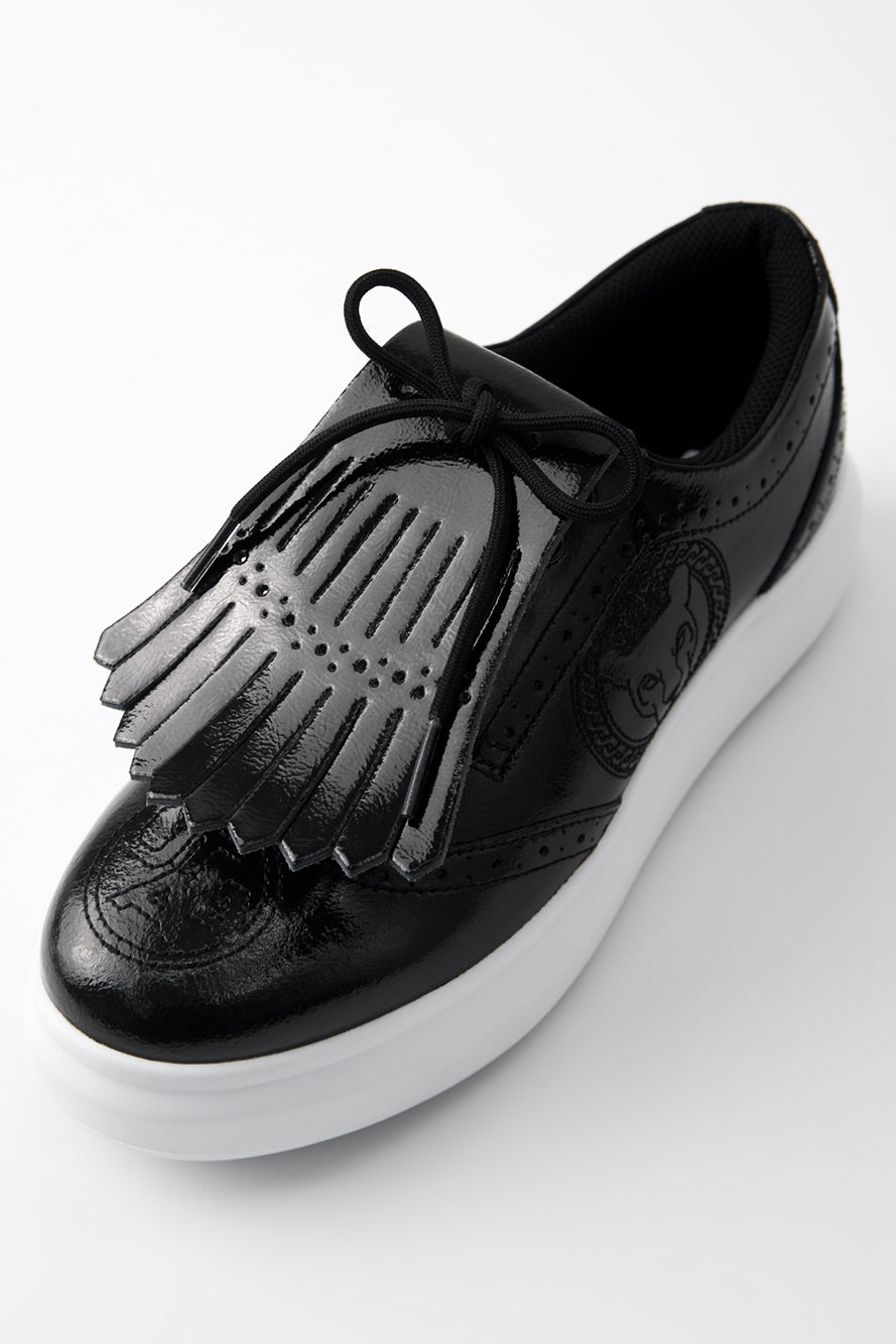 エナメルパンチングパンサーダービーキルティスニーカー:レディース