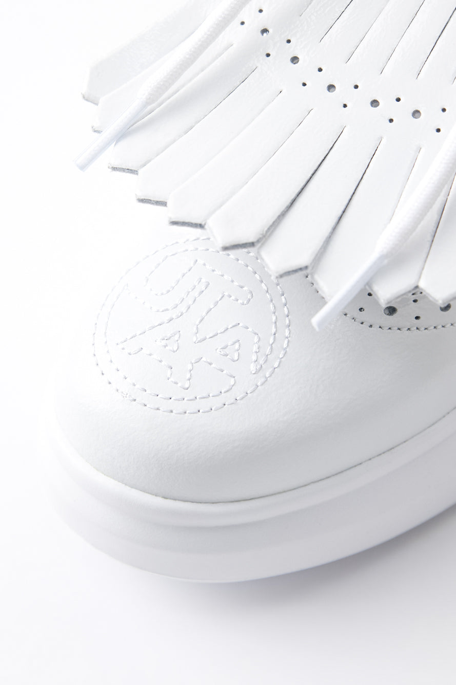 エナメルパンチングパンサーダービーキルティスニーカー:レディース