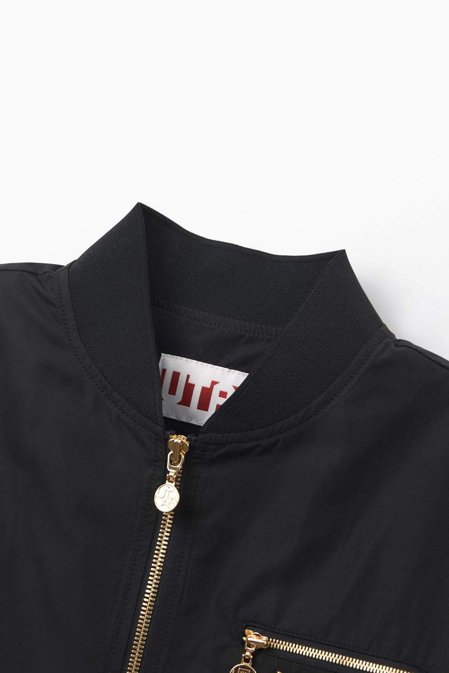 UTAA クレストゴールデンエンブレムウィンドブレーカージャンパー ブラック : Women's