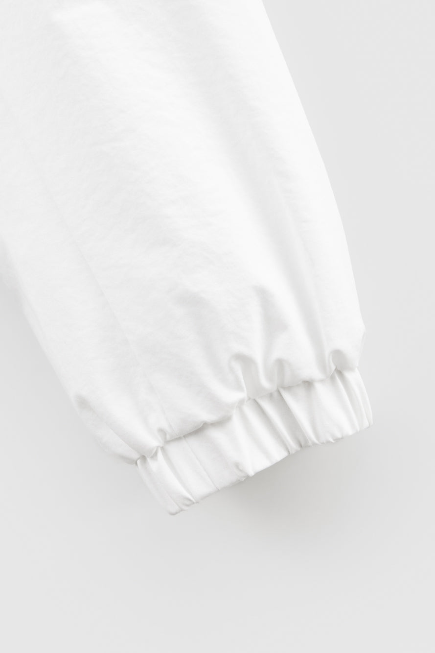 UTAA パンサーエンブレムウィンドブレーカージャンパー ホワイト : Women's