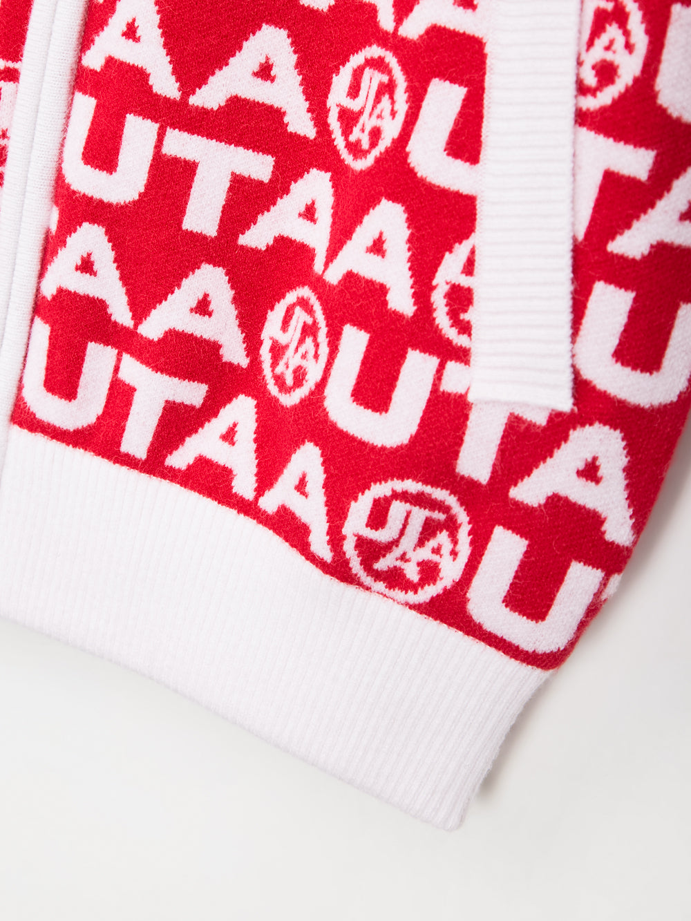 UTAA TypoブロックニットZip-upジャンパー レッド : Women's