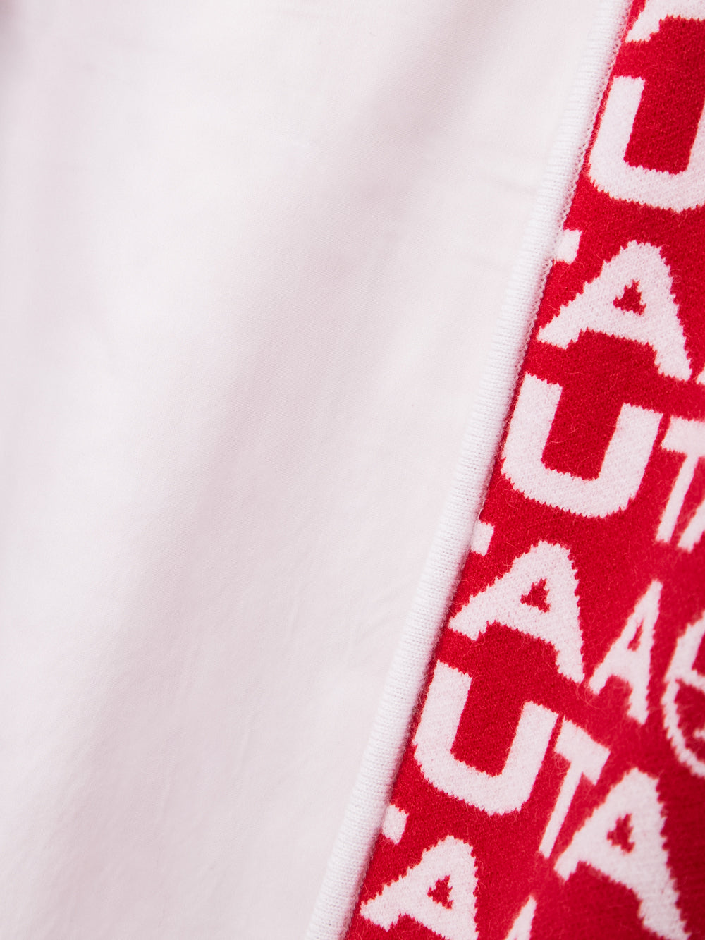 UTAA TypoブロックニットZip-upジャンパー レッド : Women's
