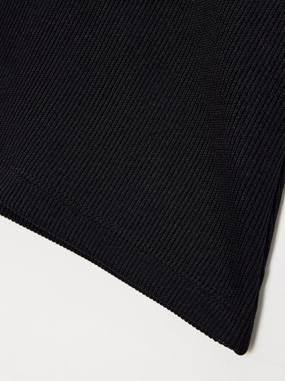 リリー パンチング レース ストリング ライン PK スリーブ