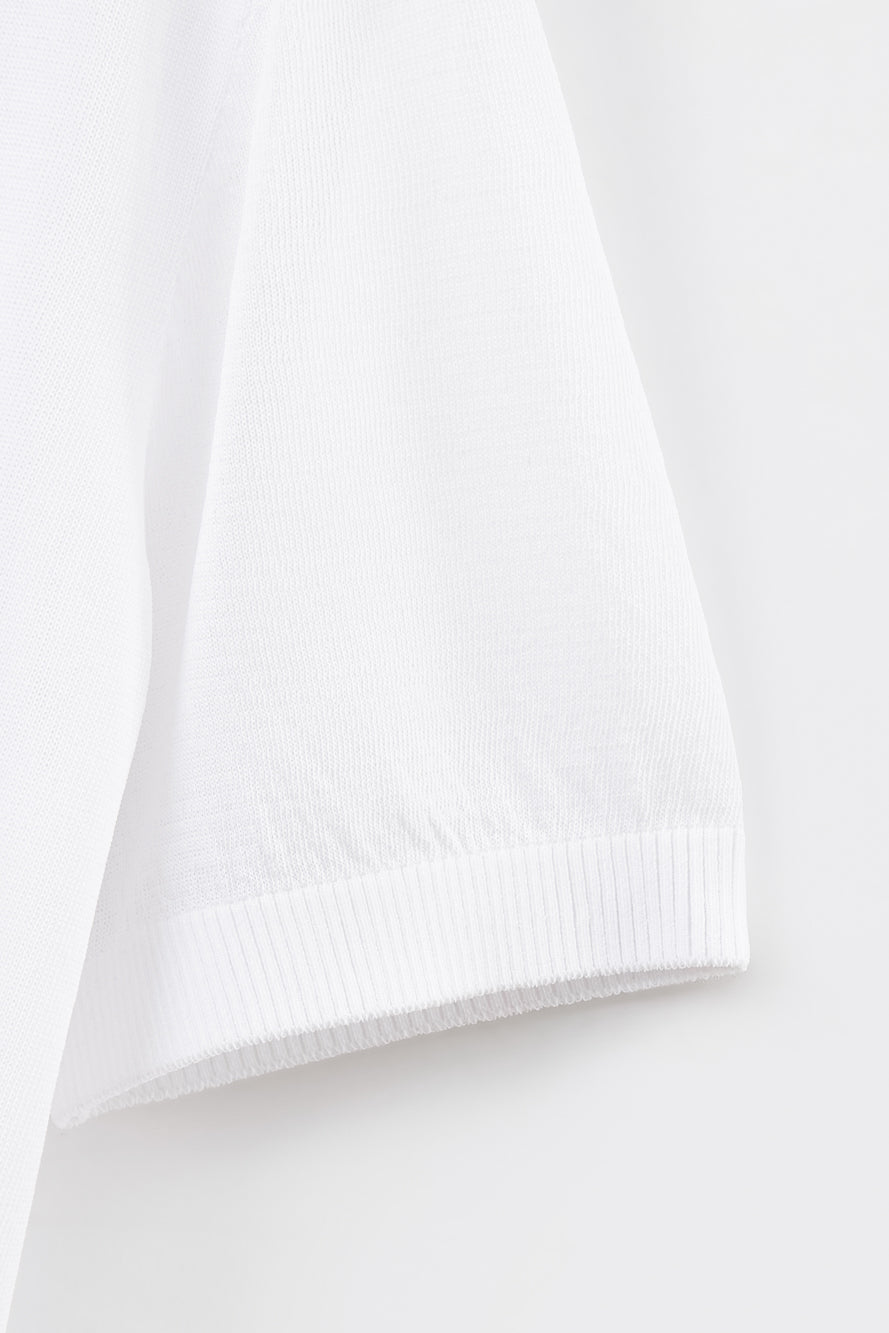 UTAA エンブレムバックオープンワークPKニット ホワイト : Women's