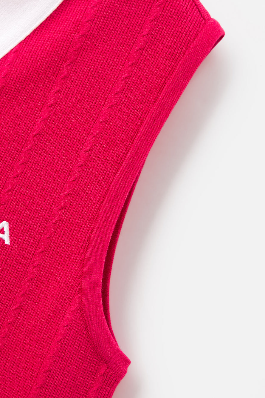 UTAA プルームカラースローガンVネックニットベスト ピンク : Women's