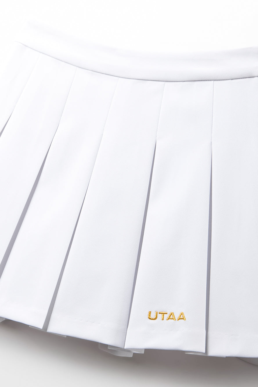UTAA クレストゴールデンエンブレムポケットプリーツスカート ホワイト : Women's