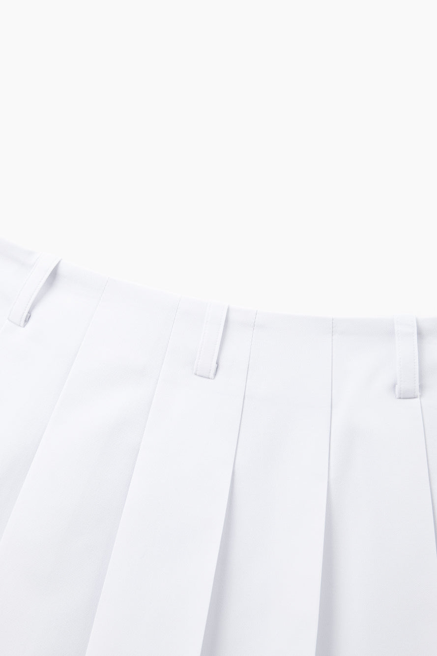 UTAA クレストゴールデンエッジプリーツスカート ホワイト : Women's