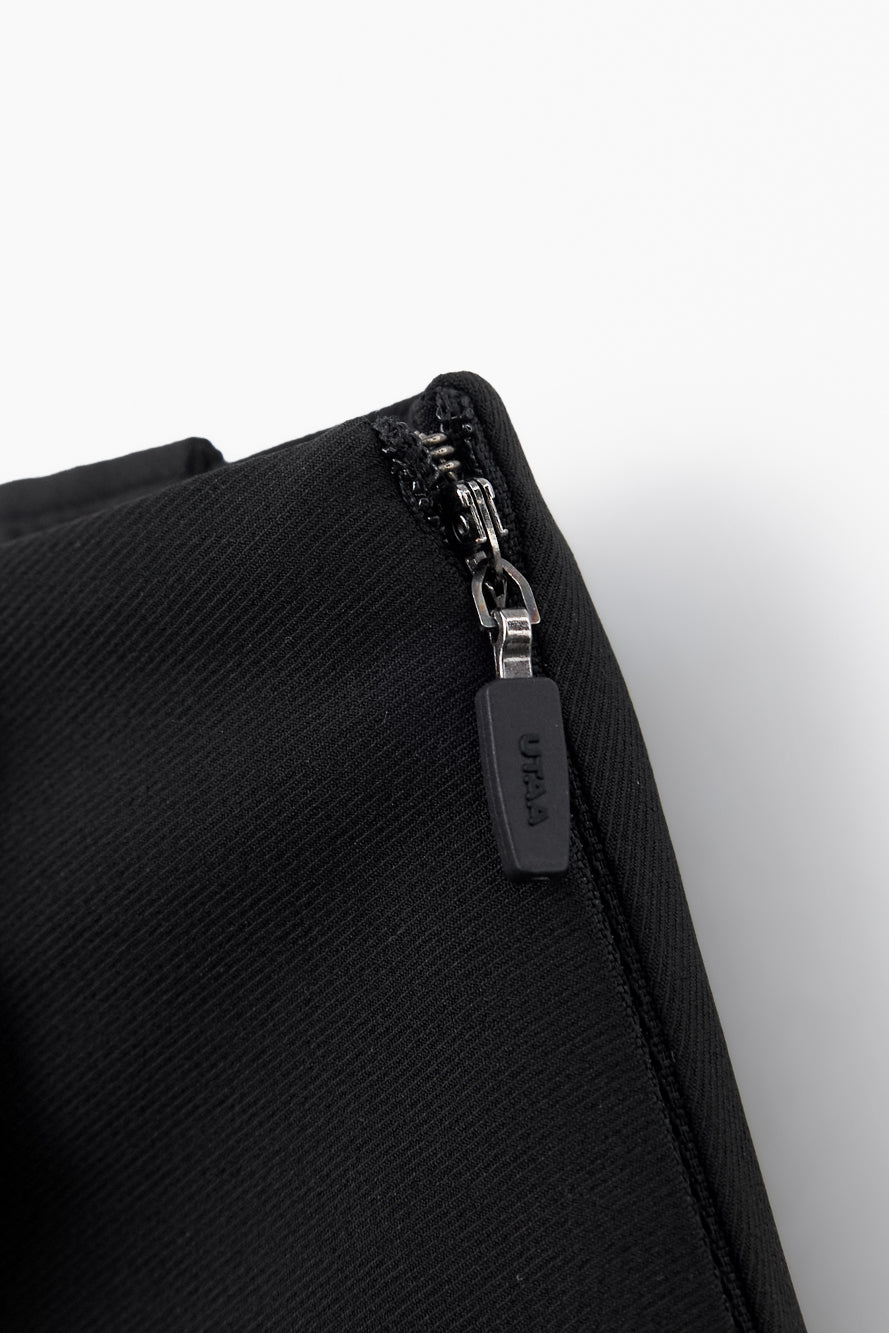 UTAA Laurelシンボルエンブレムカラープリーツスカート ブラック : Women's