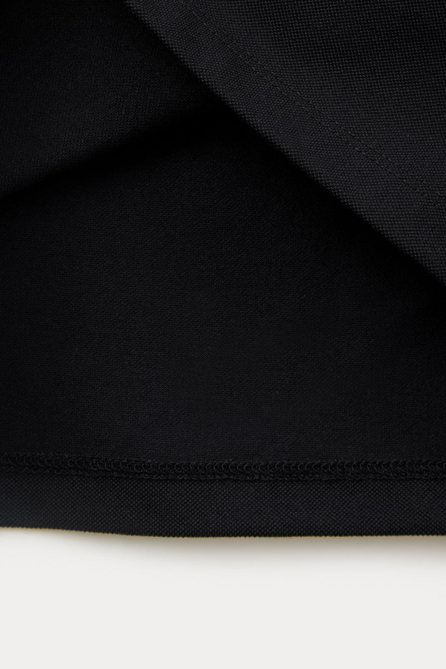 UTAA クレストゴールデンパンサータートルネックティー ブラック : Women's