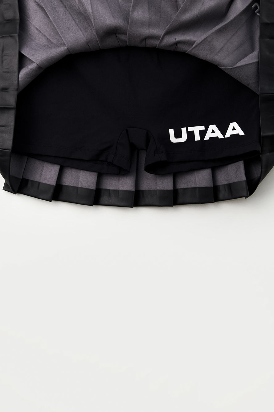 UTAA ベリルクラシカルレザープリーツスカート ブラック : Women's