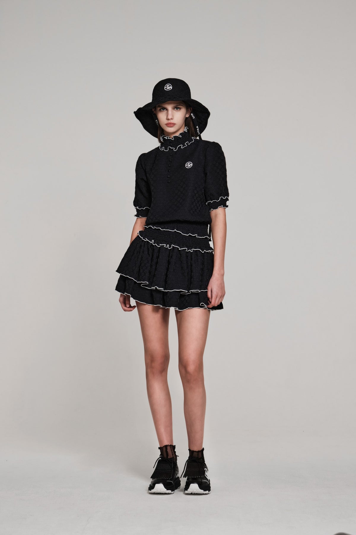UTAA COLOR COORDINATE BLACK