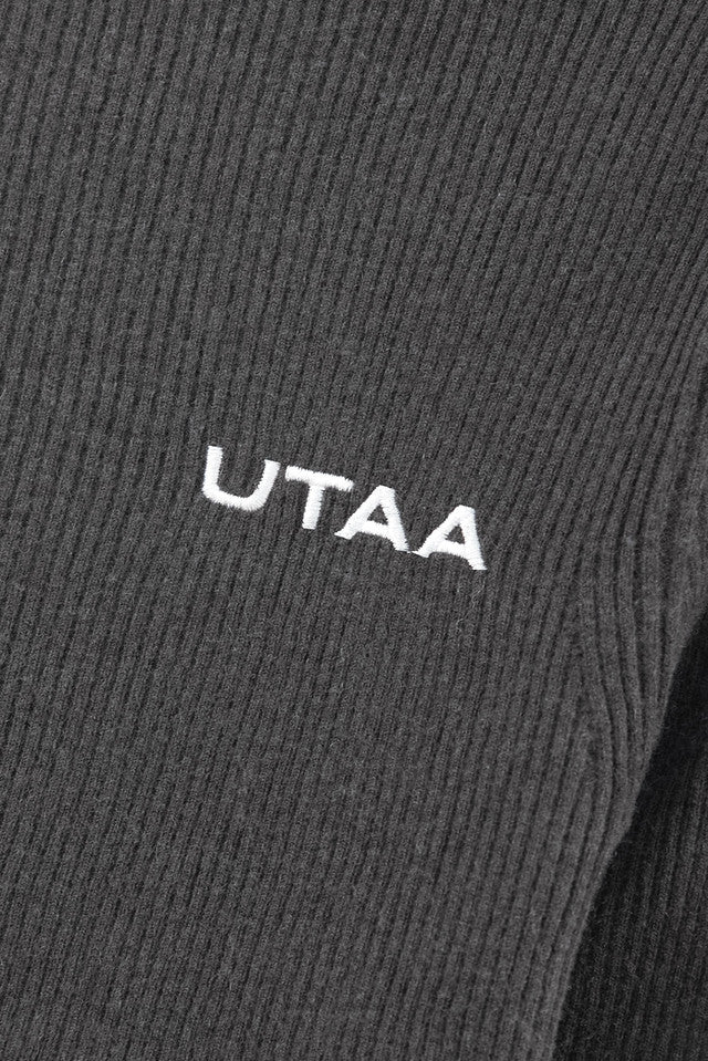 UTAA アンバーカラースリムリブクルーネックニット クールグレー：レディース