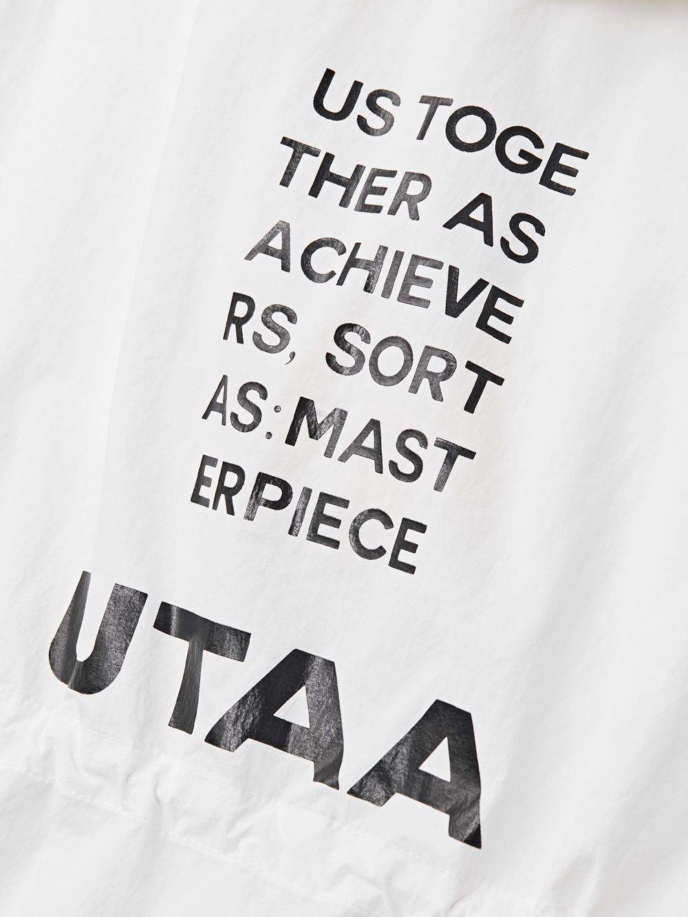 UTAA レタリングウインドブレーカーベストジャンパー ホワイト：レディース