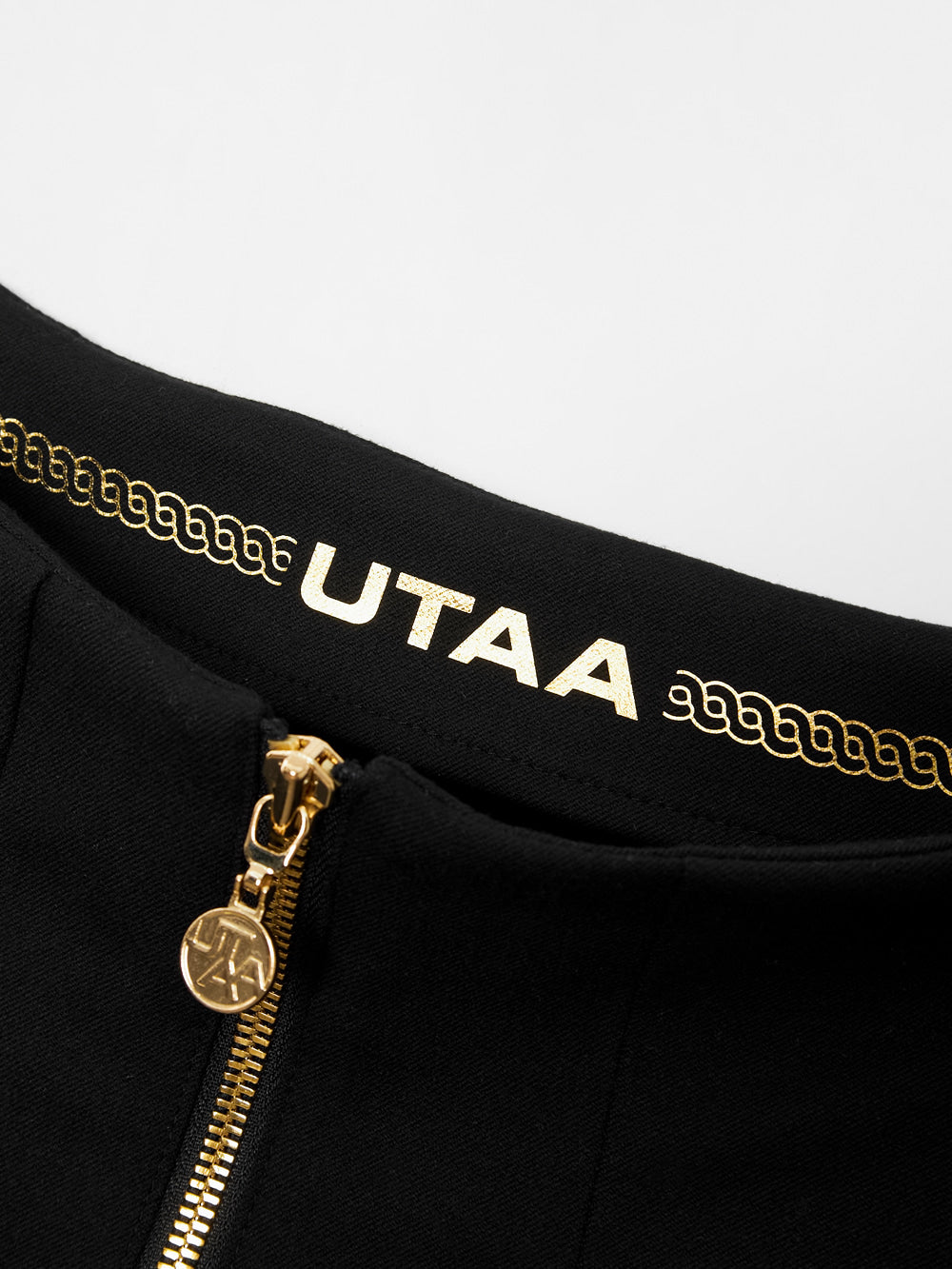 UTAA デュカットルナラインフレアスカート ブラック