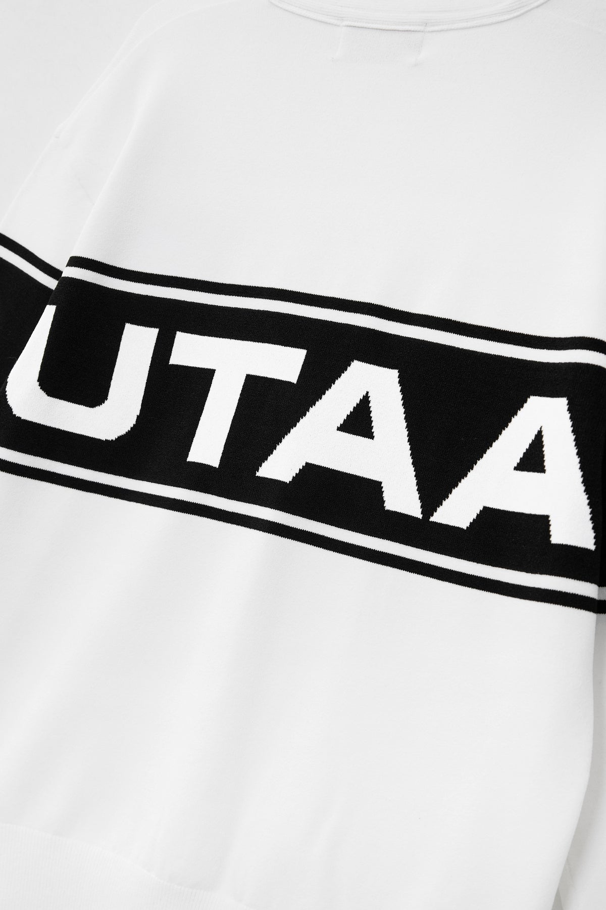 UTAA モノローグロゴニットカーディガン ホワイト：メンズ