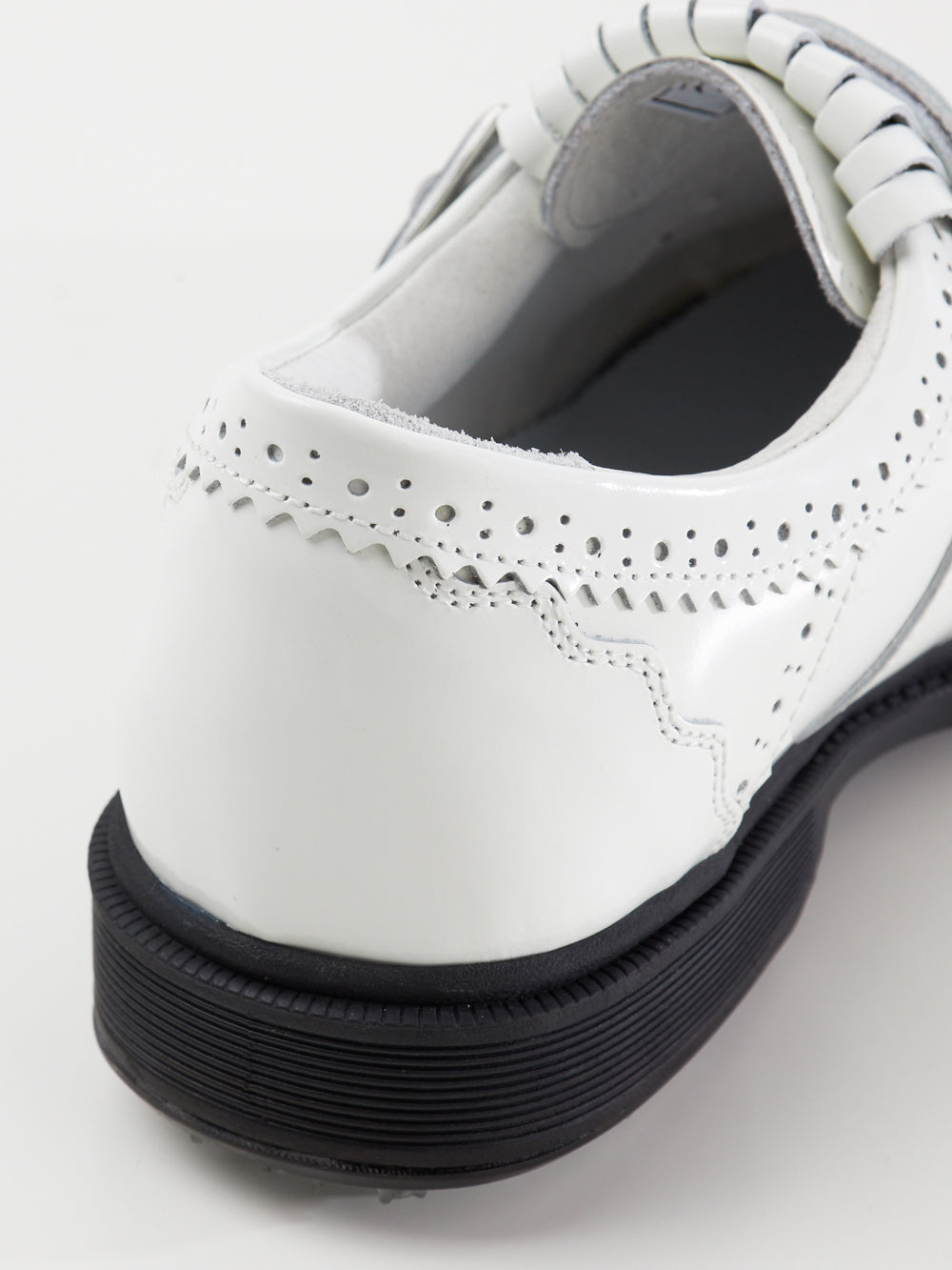 ユタ エナメルダービーパンチングゴルドスニーカー (女性用)