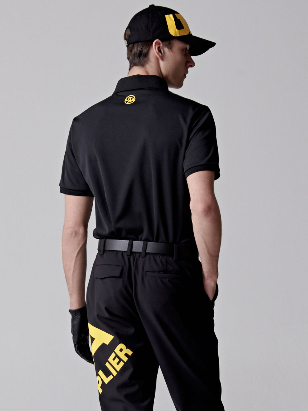 UTAA ロゴバウンスPKTシャツ ブラック : Men's