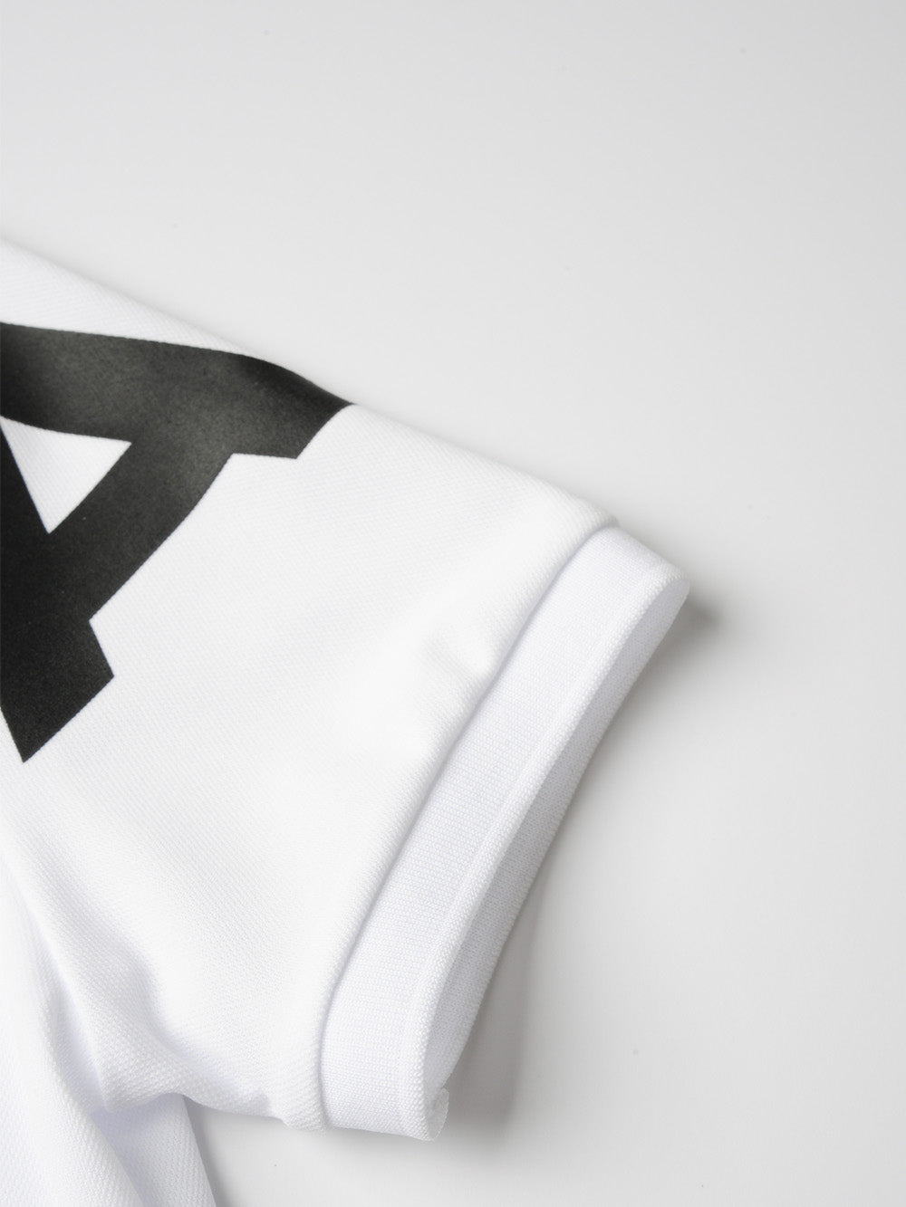 UTAA ロゴバウンスPKTシャツ ホワイト : Men's
