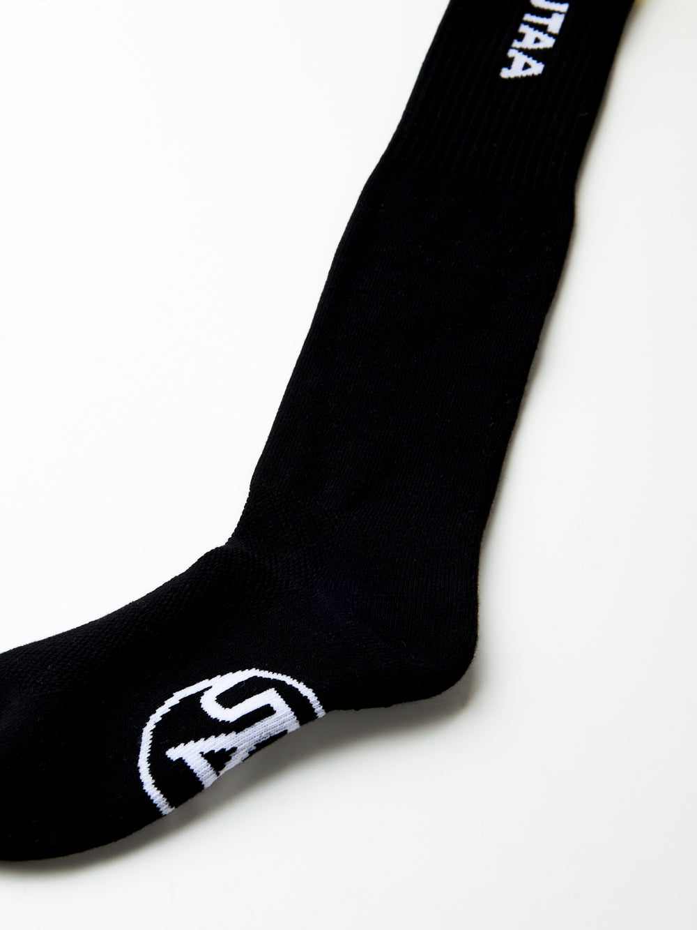 UTAA ロゴループStretchKneeソックス ブラック : Women's
