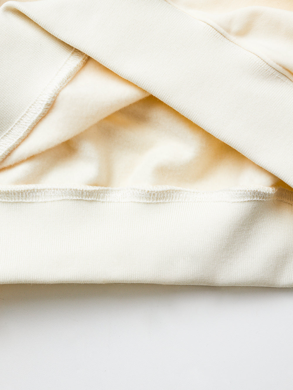 ユタ ビッグエンブレムスウェット (女性用)