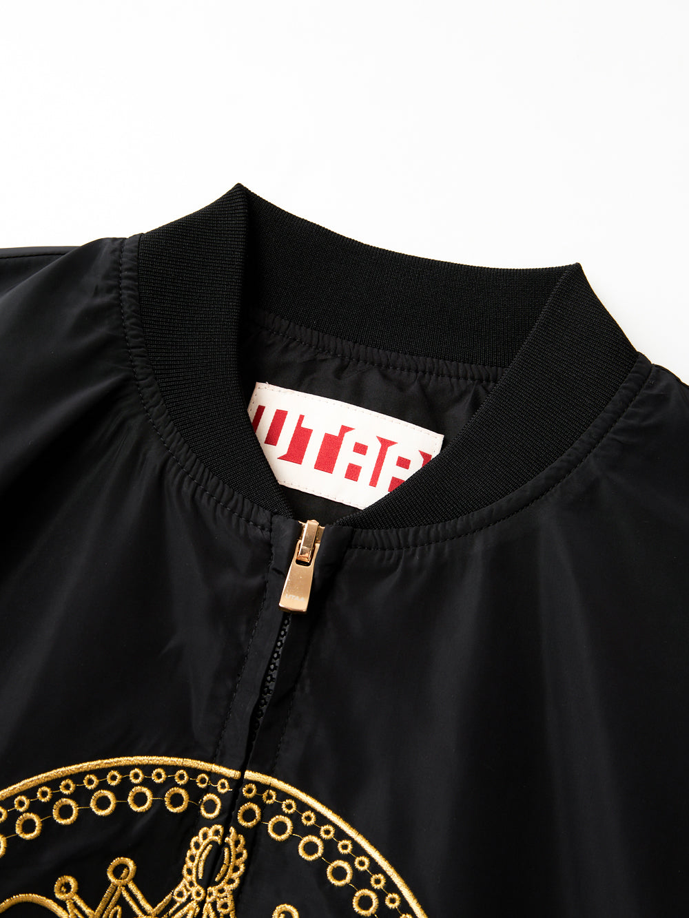 UTAA ギルトリングクラウンパンサーウィンドブレーカージャンパー : Women's