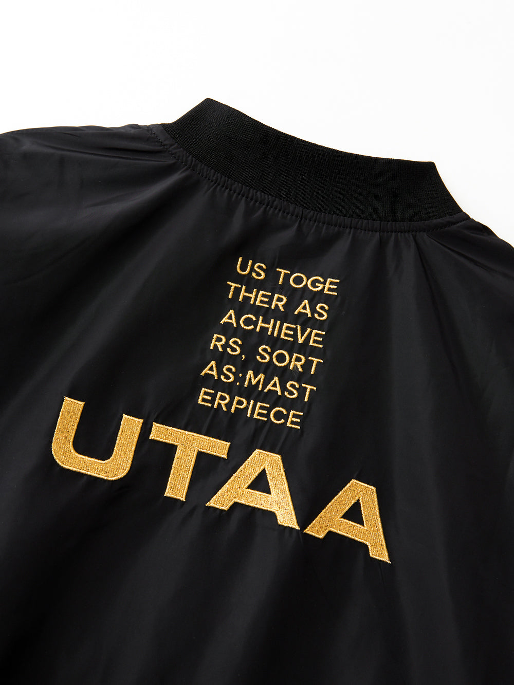UTAA ギルトリングクラウンパンサーウィンドブレーカージャンパー : Women's