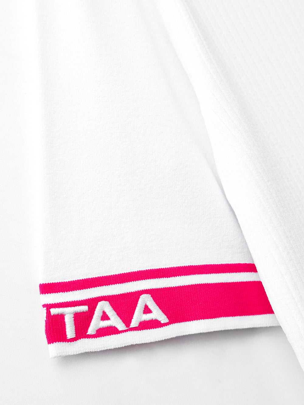 UTAA オーキドラインオープンネックニート : Women's