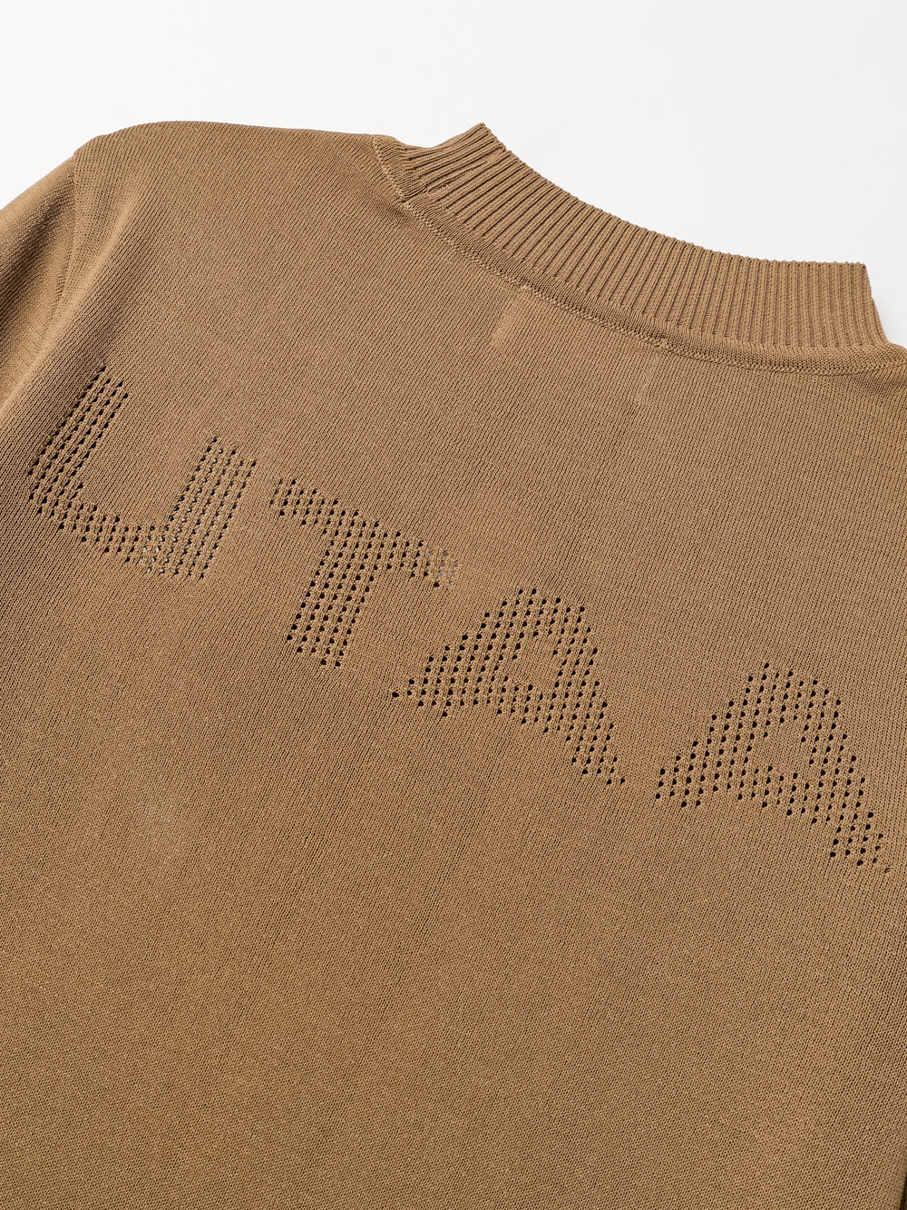UTAA パンチングロゴタートルネックニート : Women's