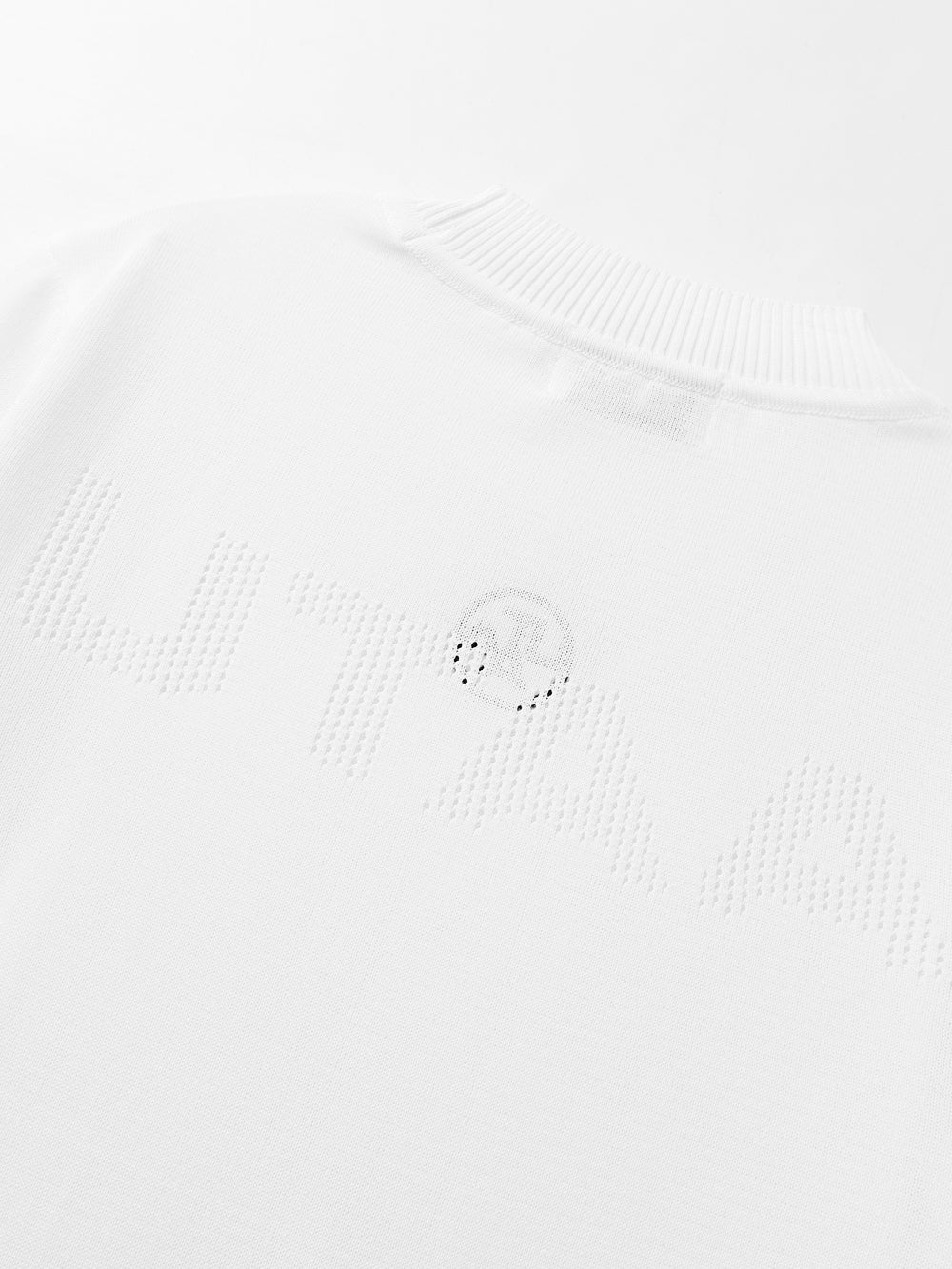UTAA パンチングロゴタートルネックニート : Women's