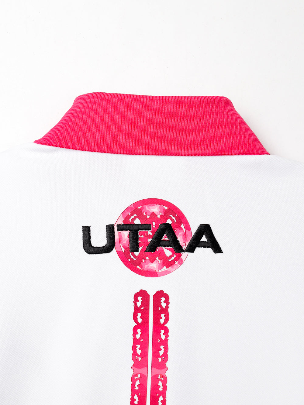 UTAA シークエンスバロックグラフィックPKシャツ ピンク : Women's