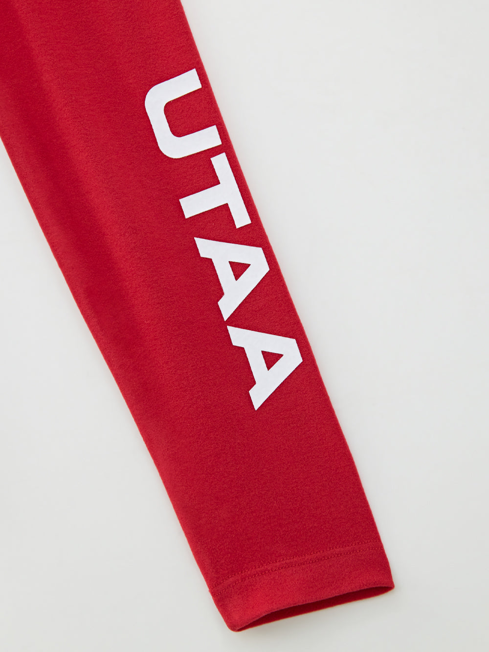 UTAA スライドバルクロゴタートルネックスリーブ レッド : Women's