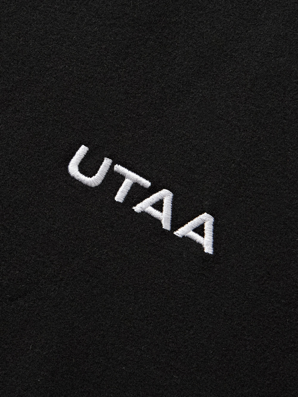 UTAA シンボルダストタートルネックスリーブ ブラック : Women's