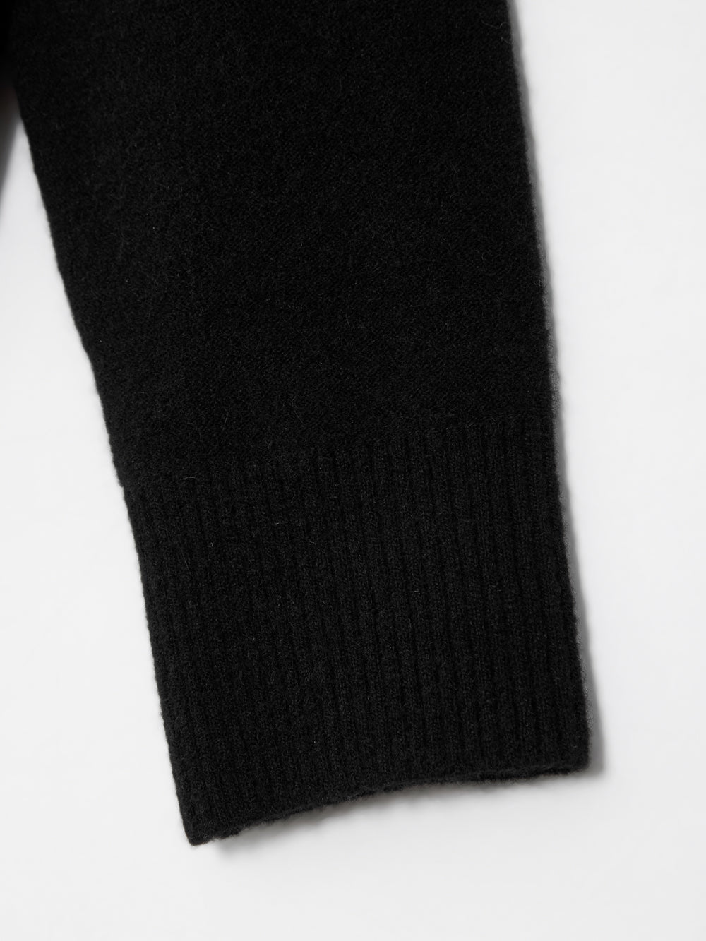 UTAA シンボルShadeタートルネックハーフZip-upニット : Women's