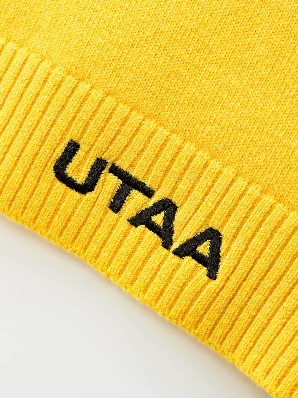 UTAA アイシングカラーエンボスニットプルオーバー (女性用) イエロー