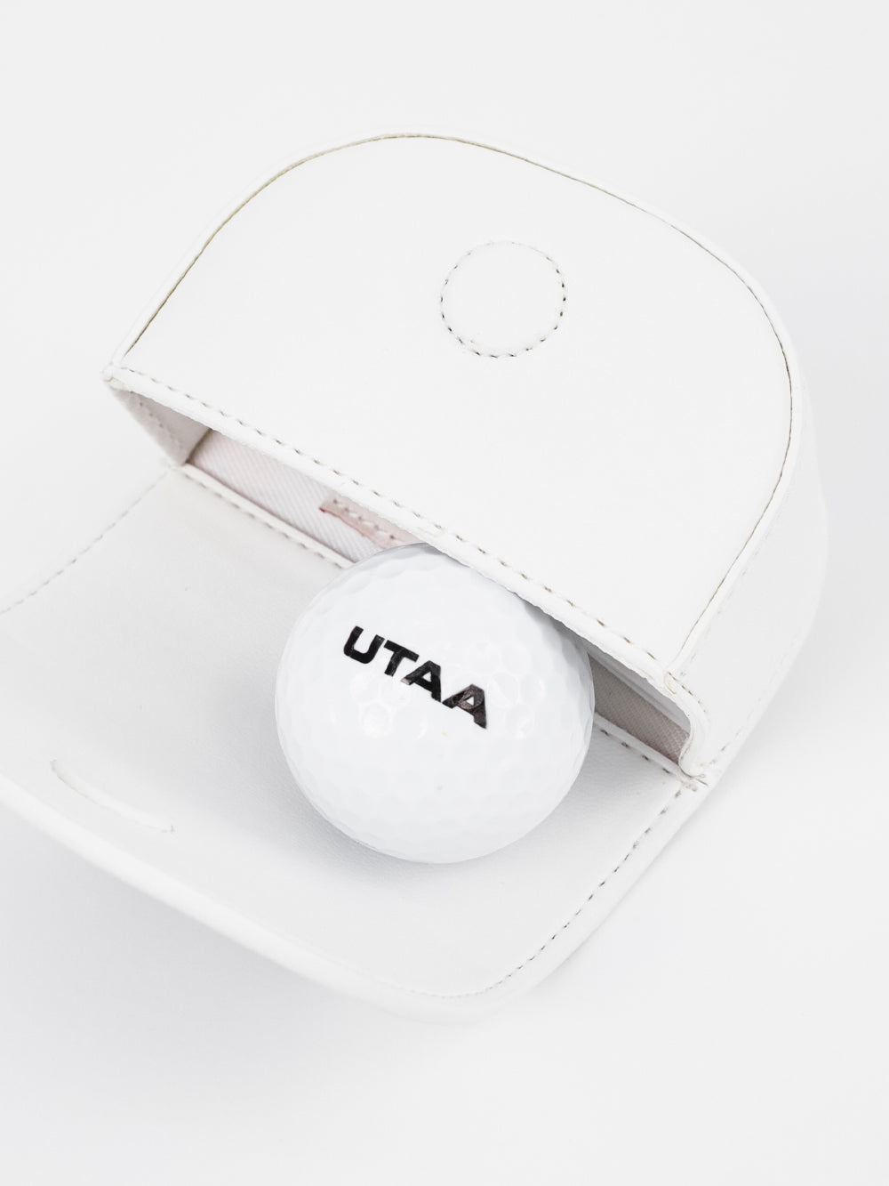 UTAA EssentialカラーエンブレムBallポーチ ホワイト : Women's