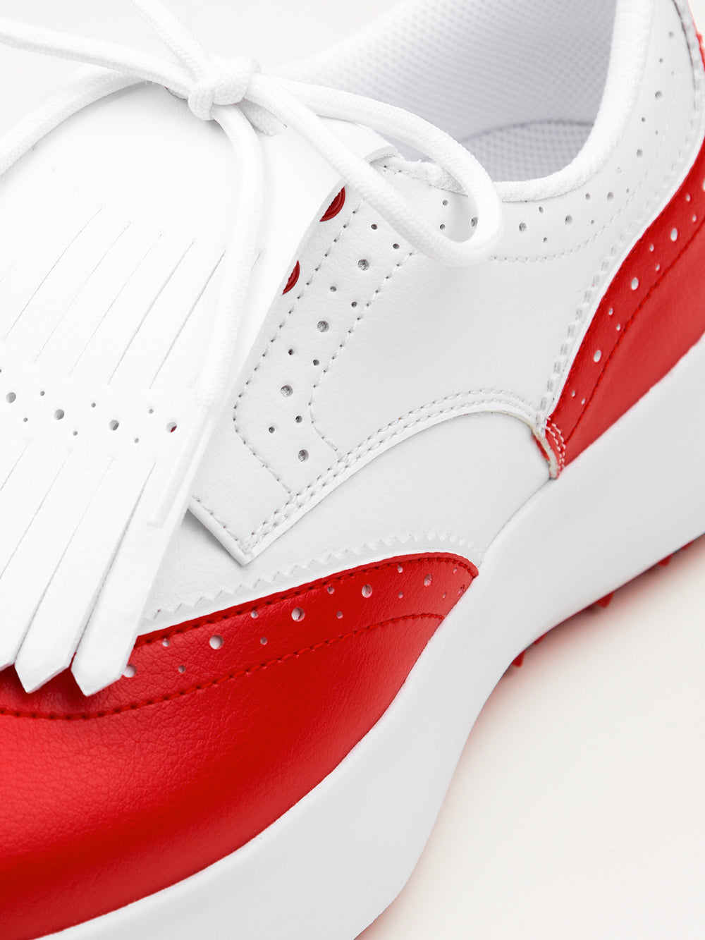 UTAA アイコニックカラーダービーキルティGolfスニーカー : Women's