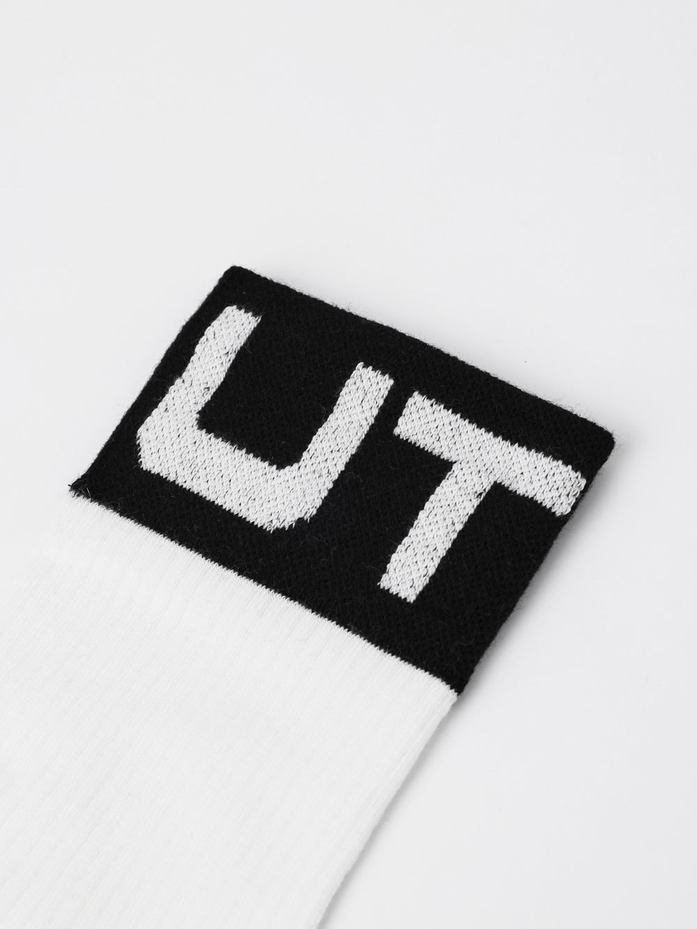 UTAA Essentialボールドロゴソックス ホワイト : Men's