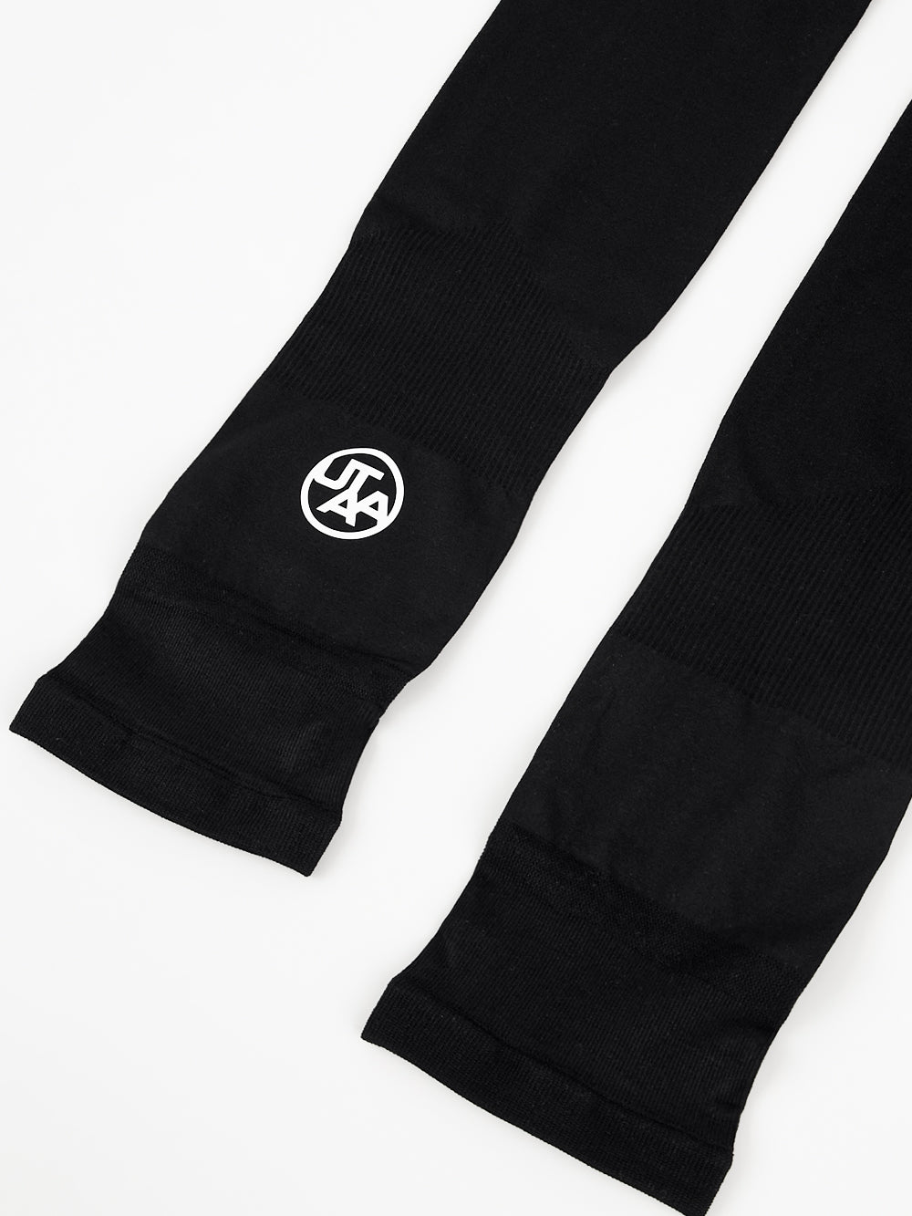 UTAA シンボルベーシックArmSleeves ブラック : Women's