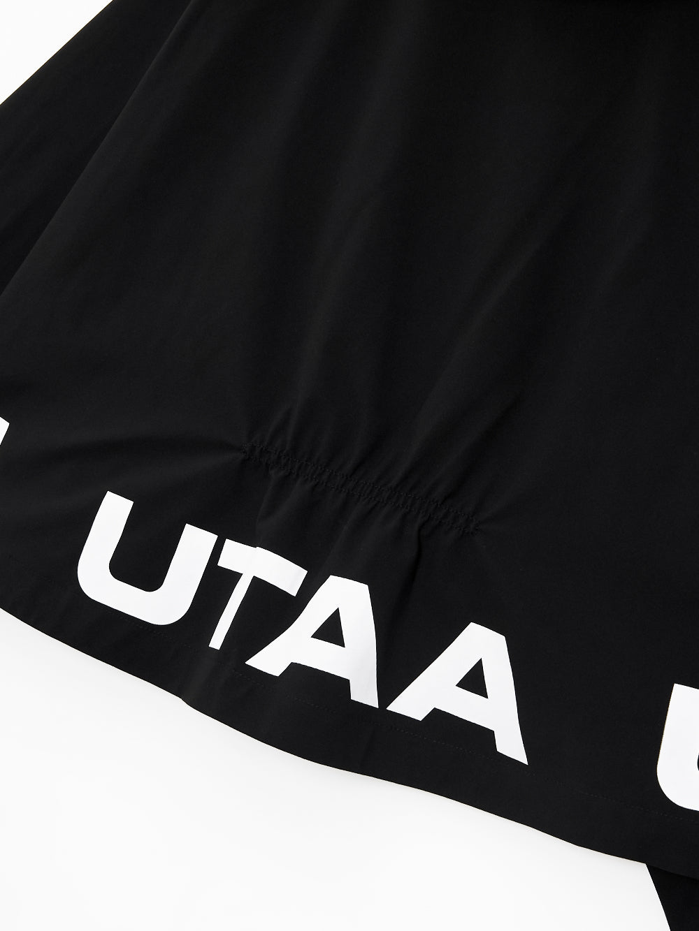 UTAA ボールドロゴHoodiePonchoRaincoat ブラック : Women's