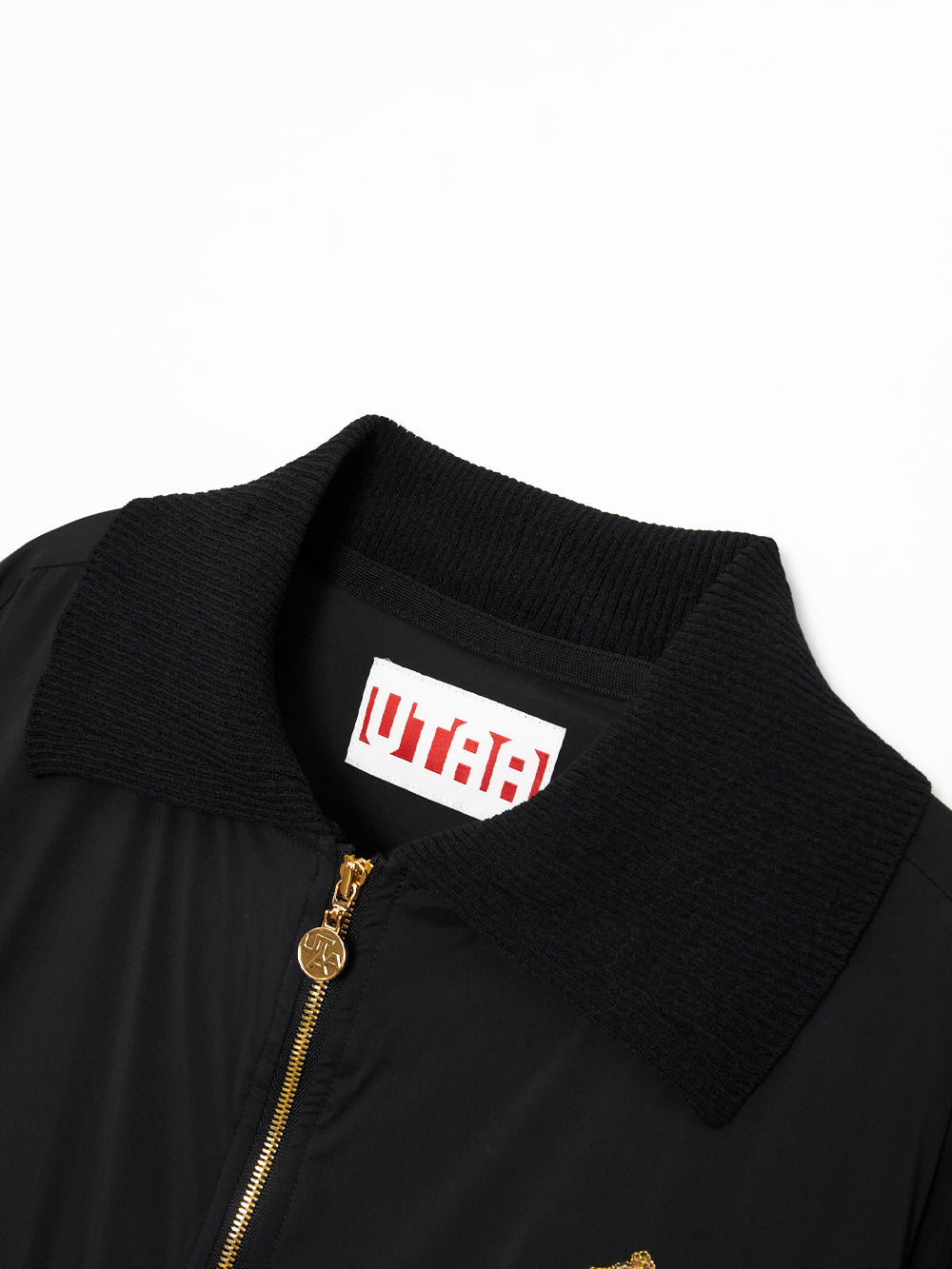UTAA クラウンパンサーKingdomハーフZip-upジャンパー ブラック : Women's