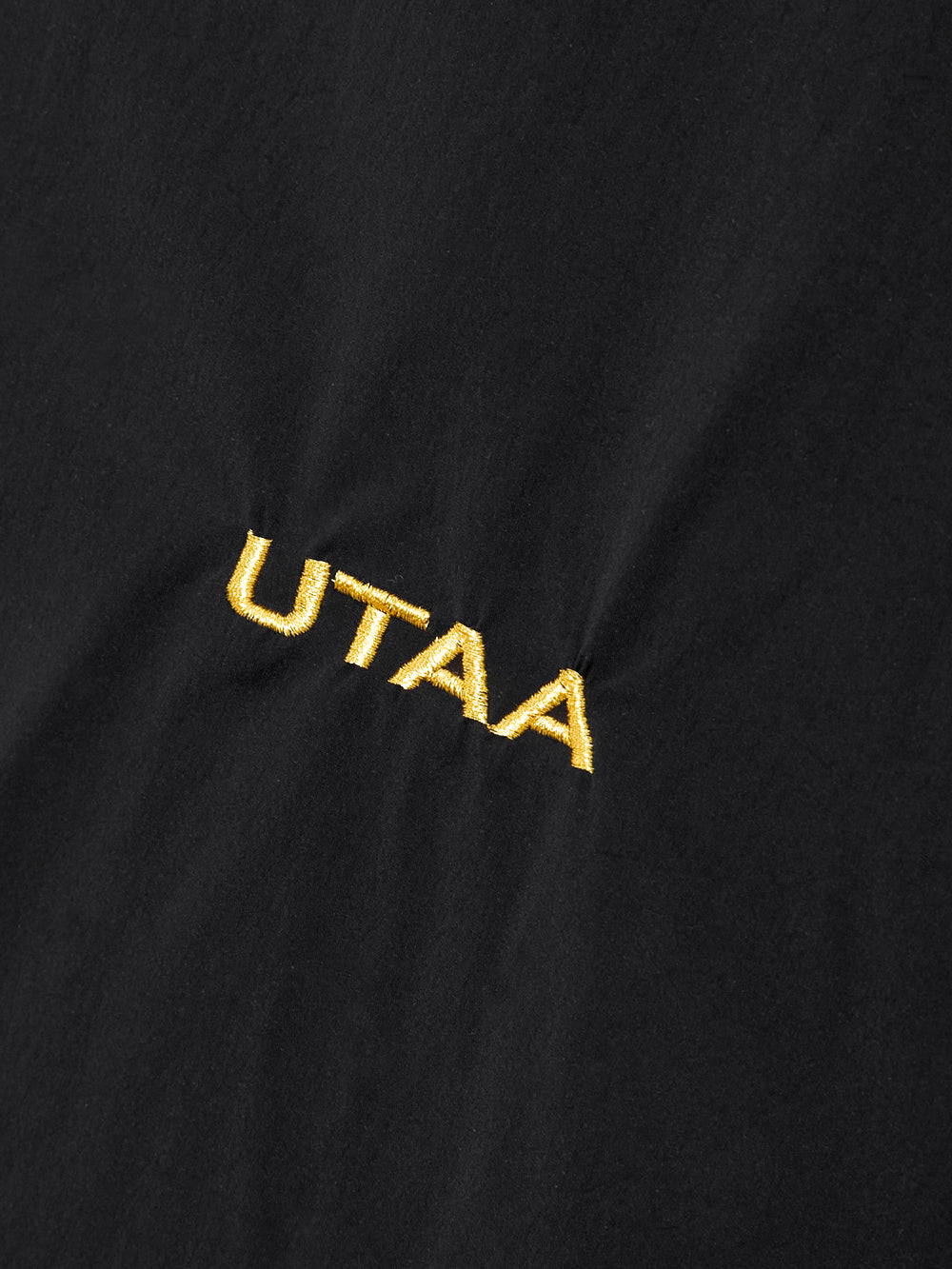 UTAA クラウンパンサーKingdomハーフZip-upジャンパー ブラック : Women's