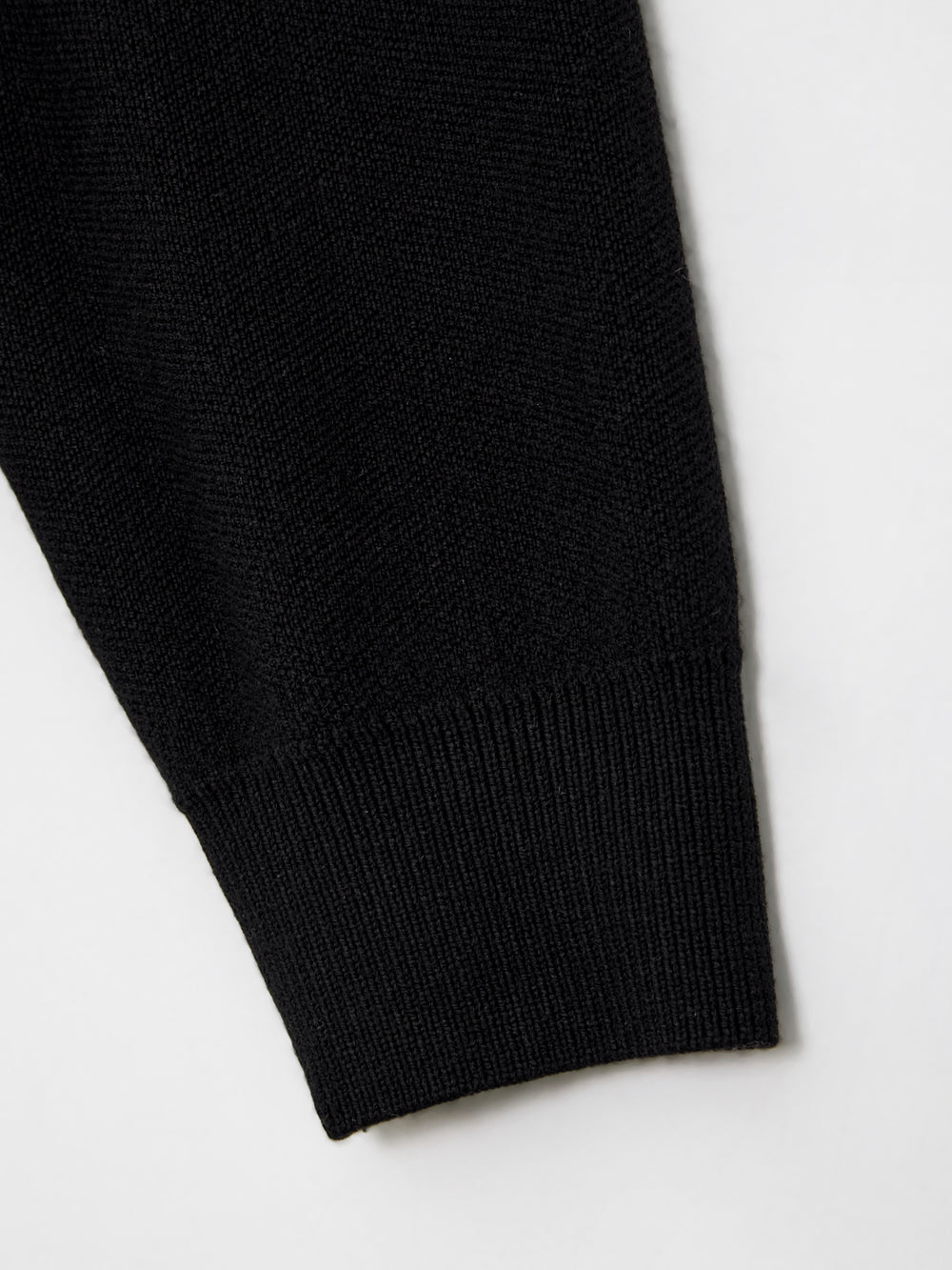 UTAA キルティングStitchニットミックスパディングジャンパー ブラック : Women's