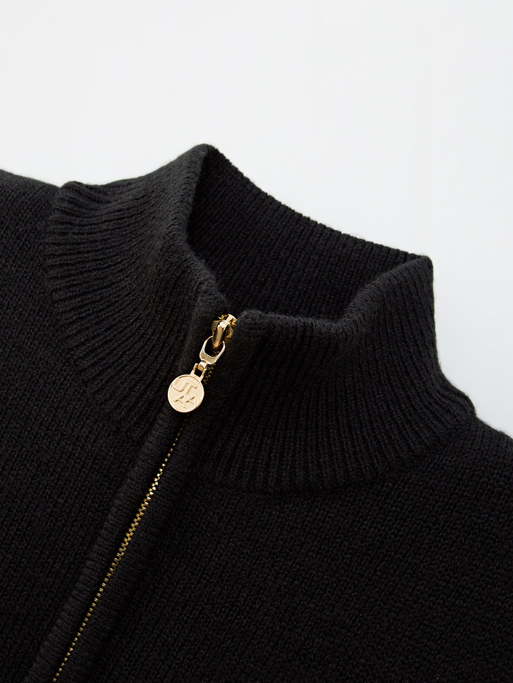UTAA ギルトリングパンサーWappenニットZip-up ブラック : Women's