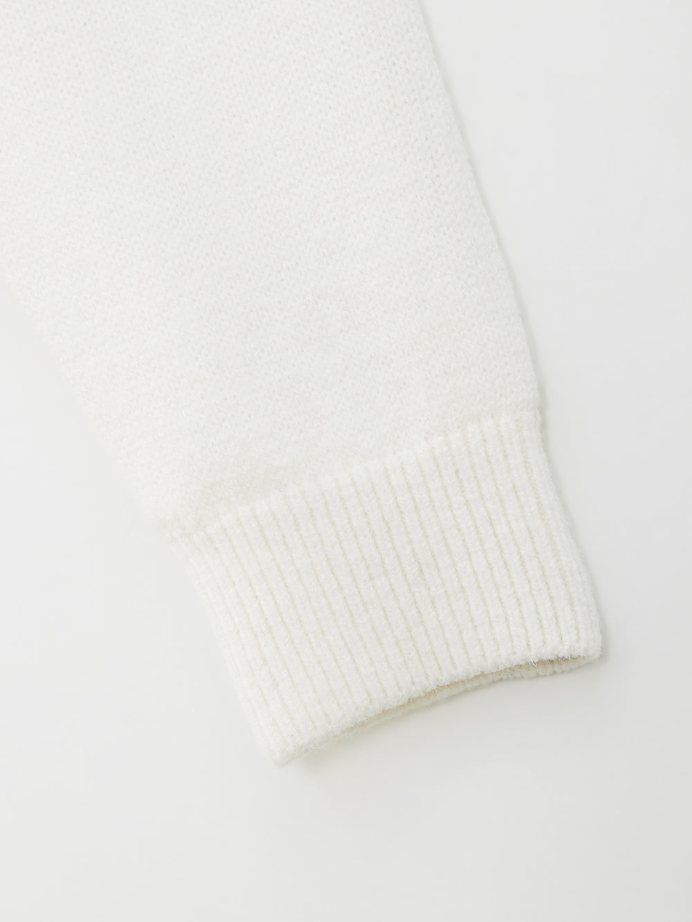 UTAA ギルトリングパンサーWappenニットZip-up ホワイト : Women's