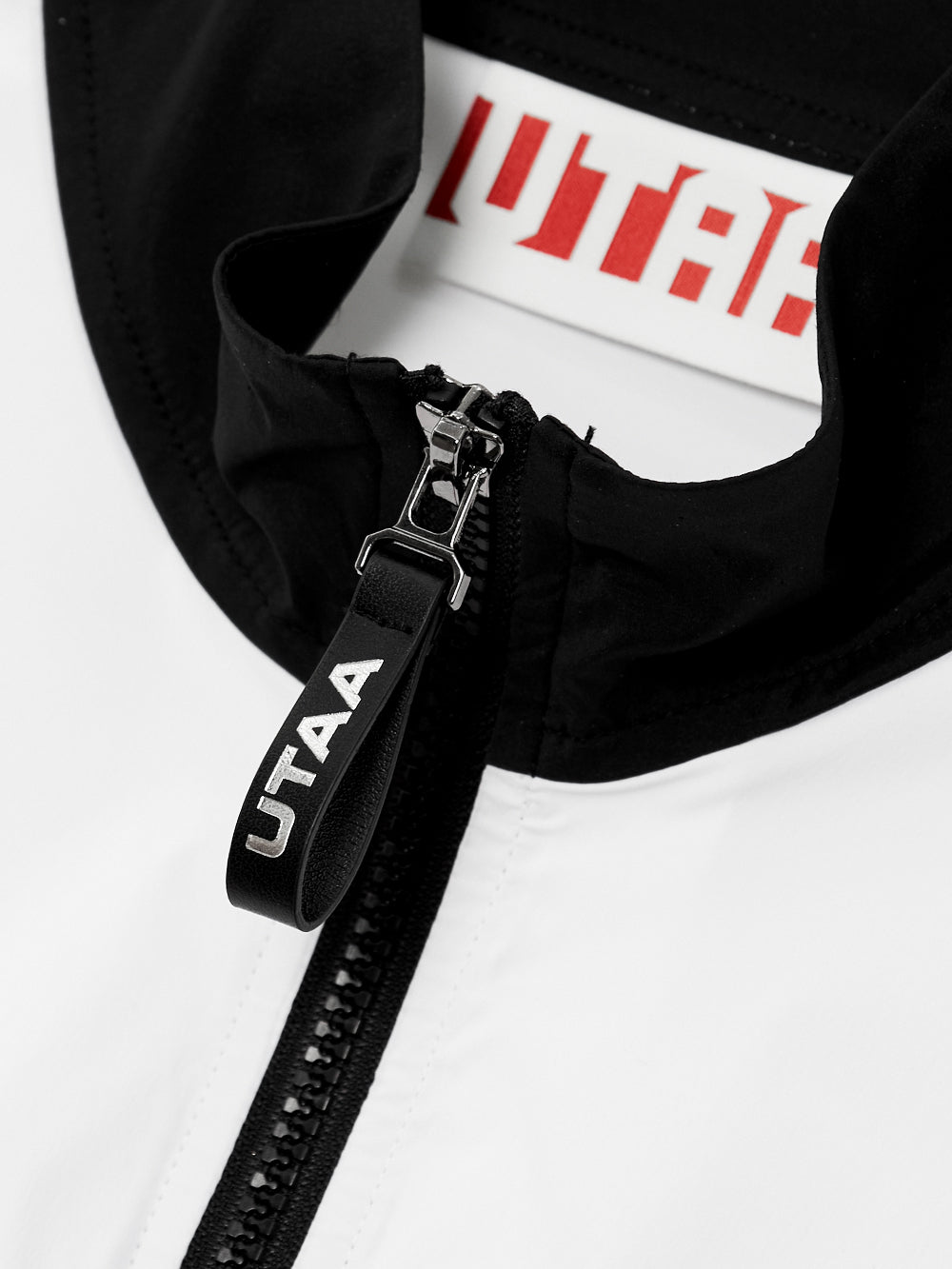 UTAA モノTapeコンパクトウィンドブレーカージャンパー : men's