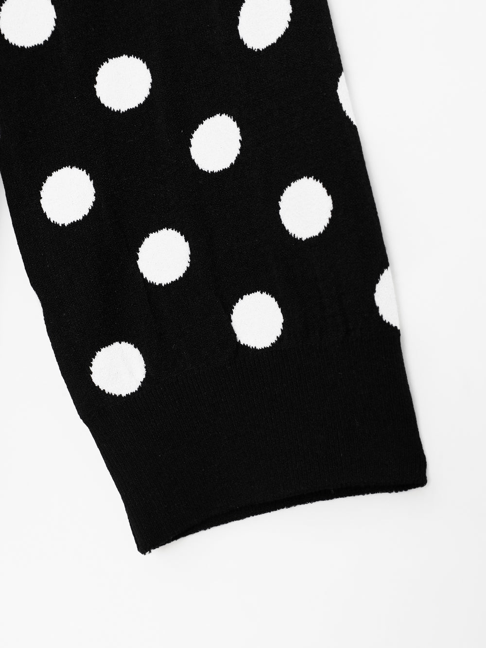 UTAA ドルチェクラシックThree-Quarterスリーブニット ブラック : Women's