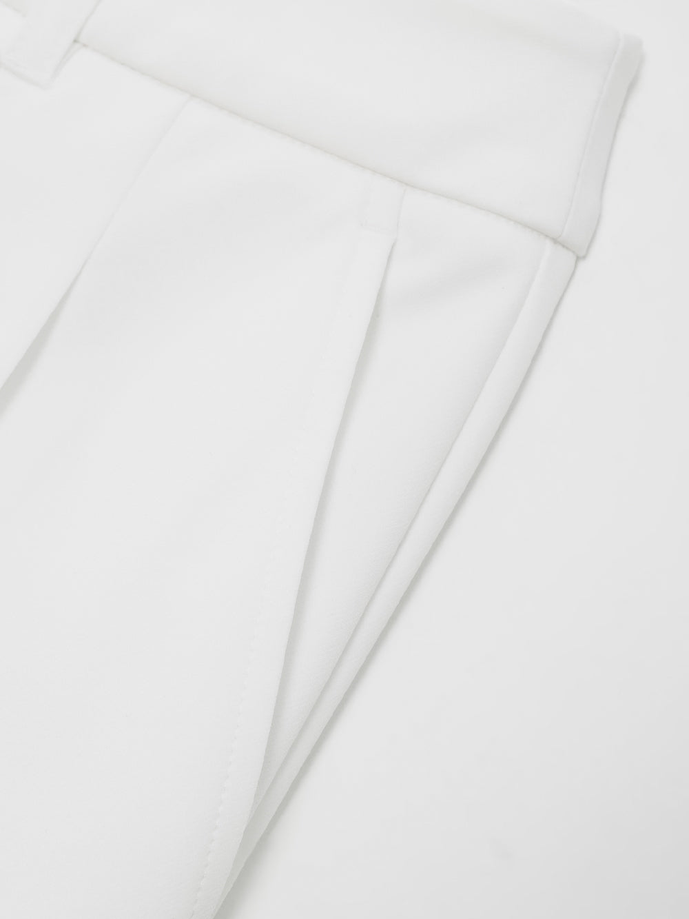 UTAA Tokenクラシックハーフプリーツスカートパンツ : Women's